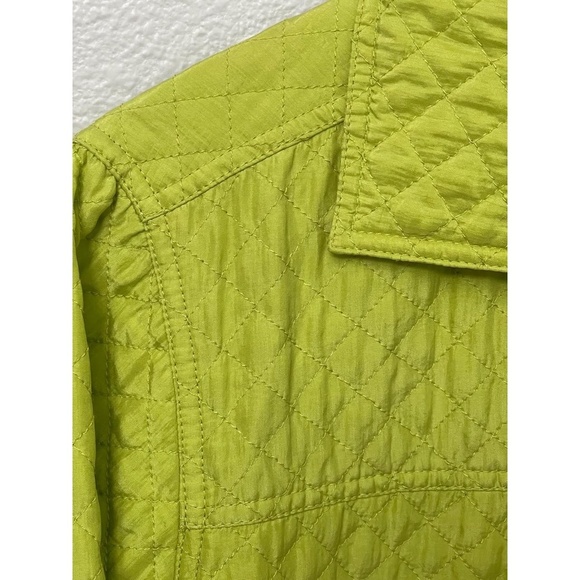 Coldwater Creek Quilted 100% Silk Green Button Front Split Cuff Jacket Size PM - Picture 3 of 7